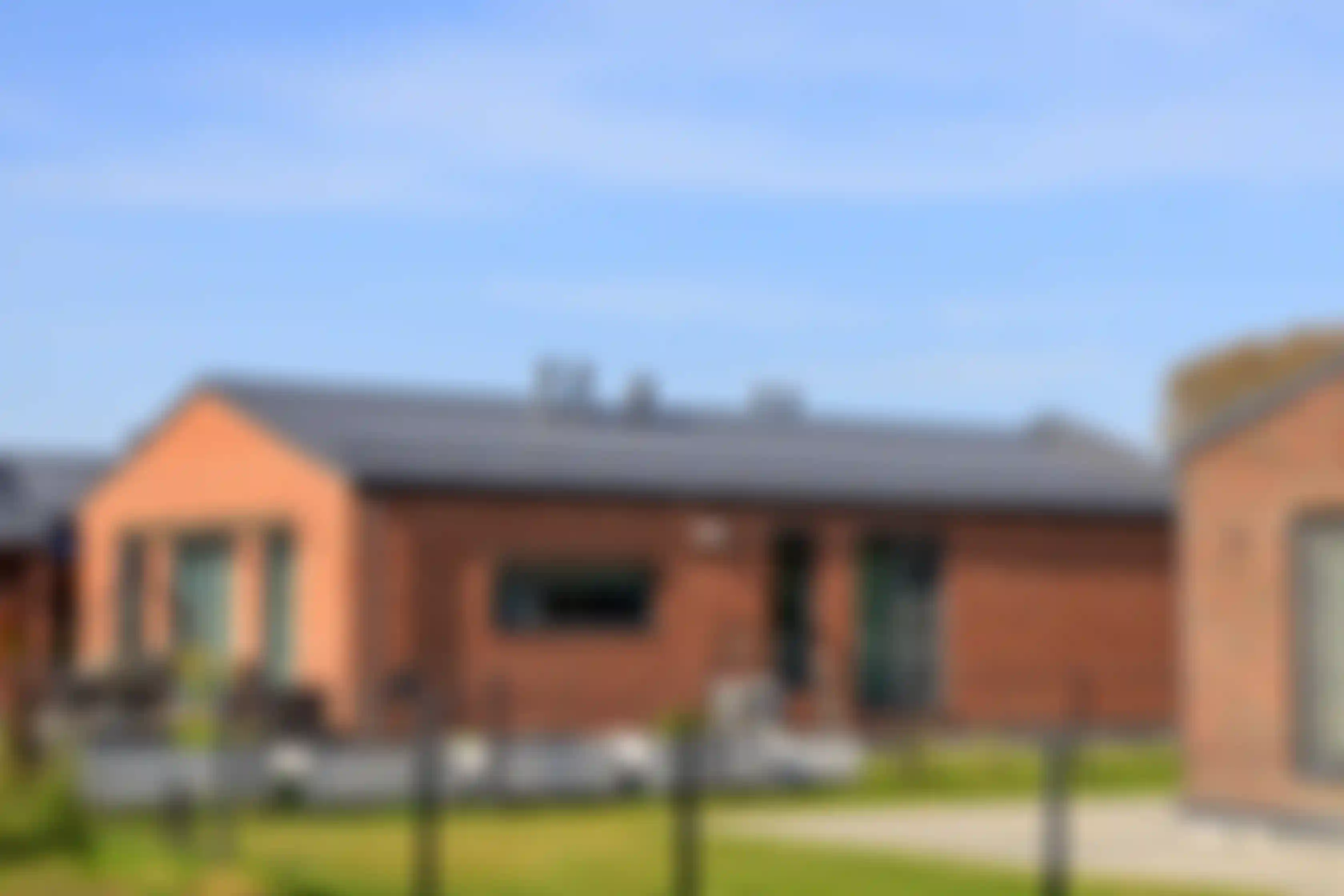 facade slide