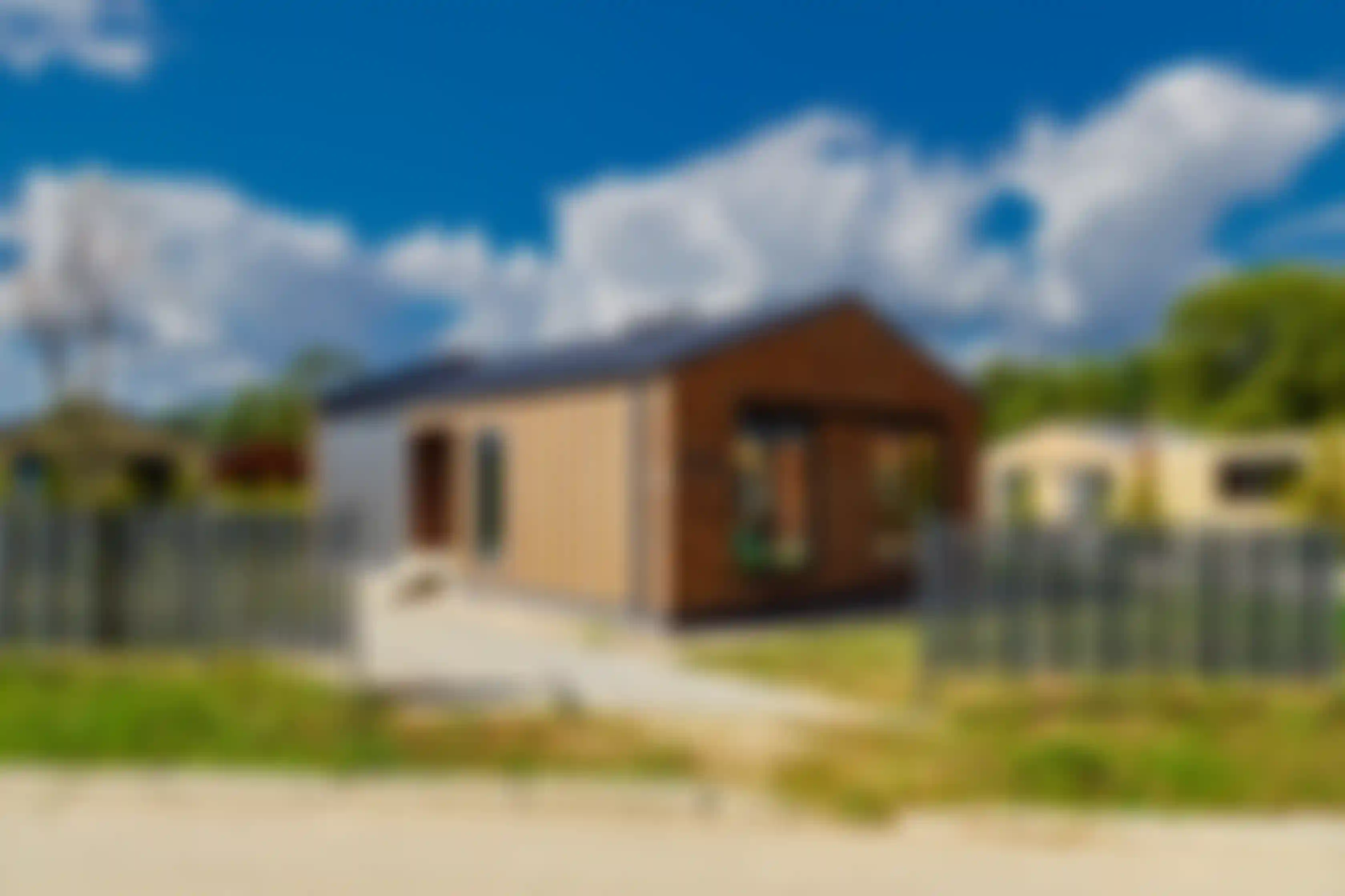 facade slide